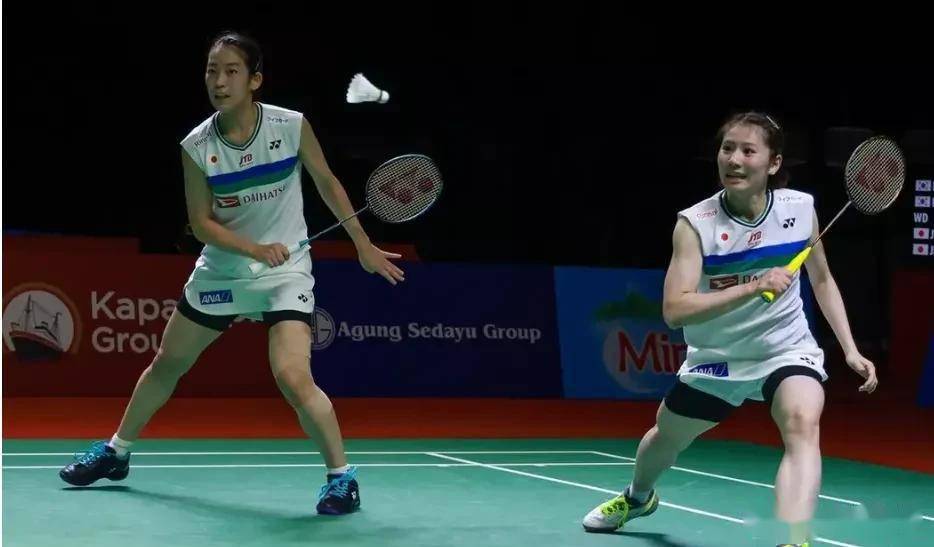 包含泰国羽毛球队鏖战韩国羽毛球队，辛杜统治全场的词条