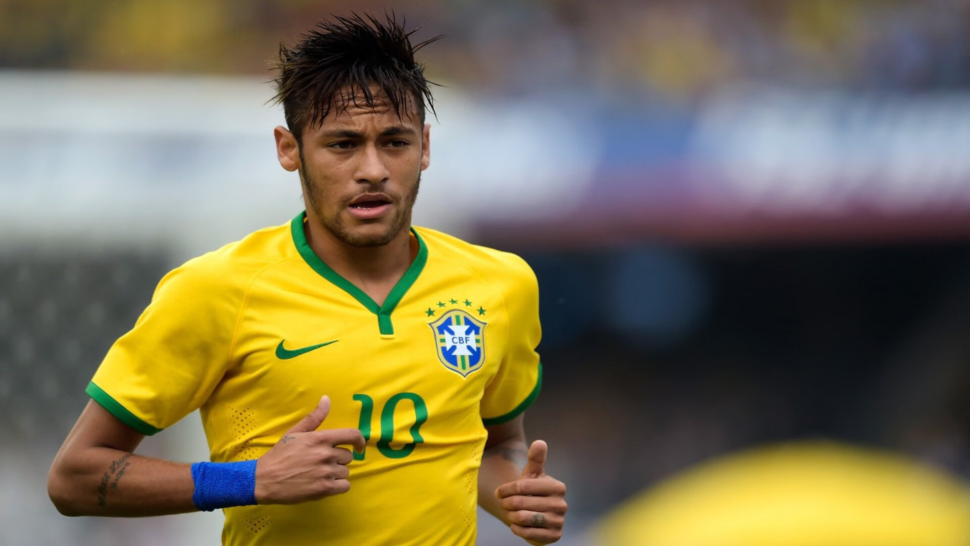 DB电竞竞猜入口-英超争冠焦点战，冰岛火力如何压制莱比锡红牛？