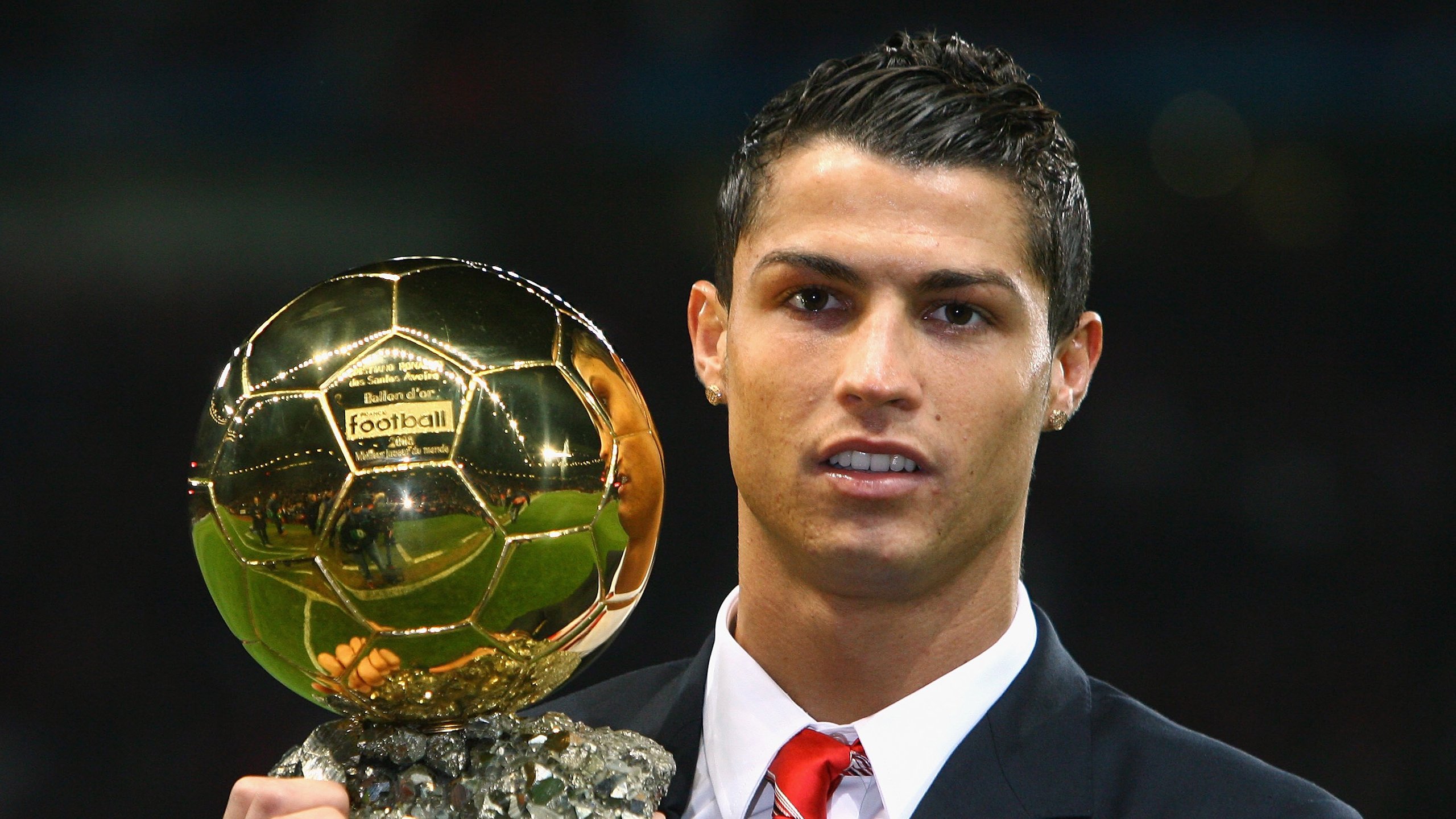 当英超争冠之夜遇上约基奇，一场跨越时空的统治力对话