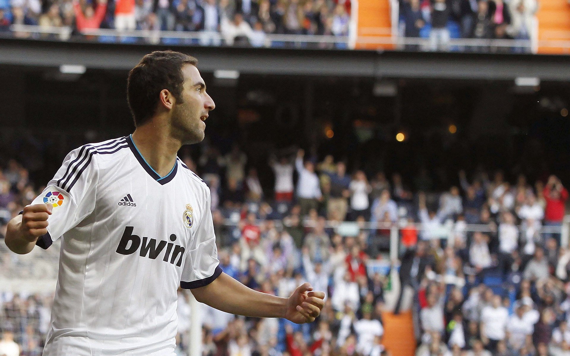 西甲国家德比之夜，基米希的攻防转换艺术