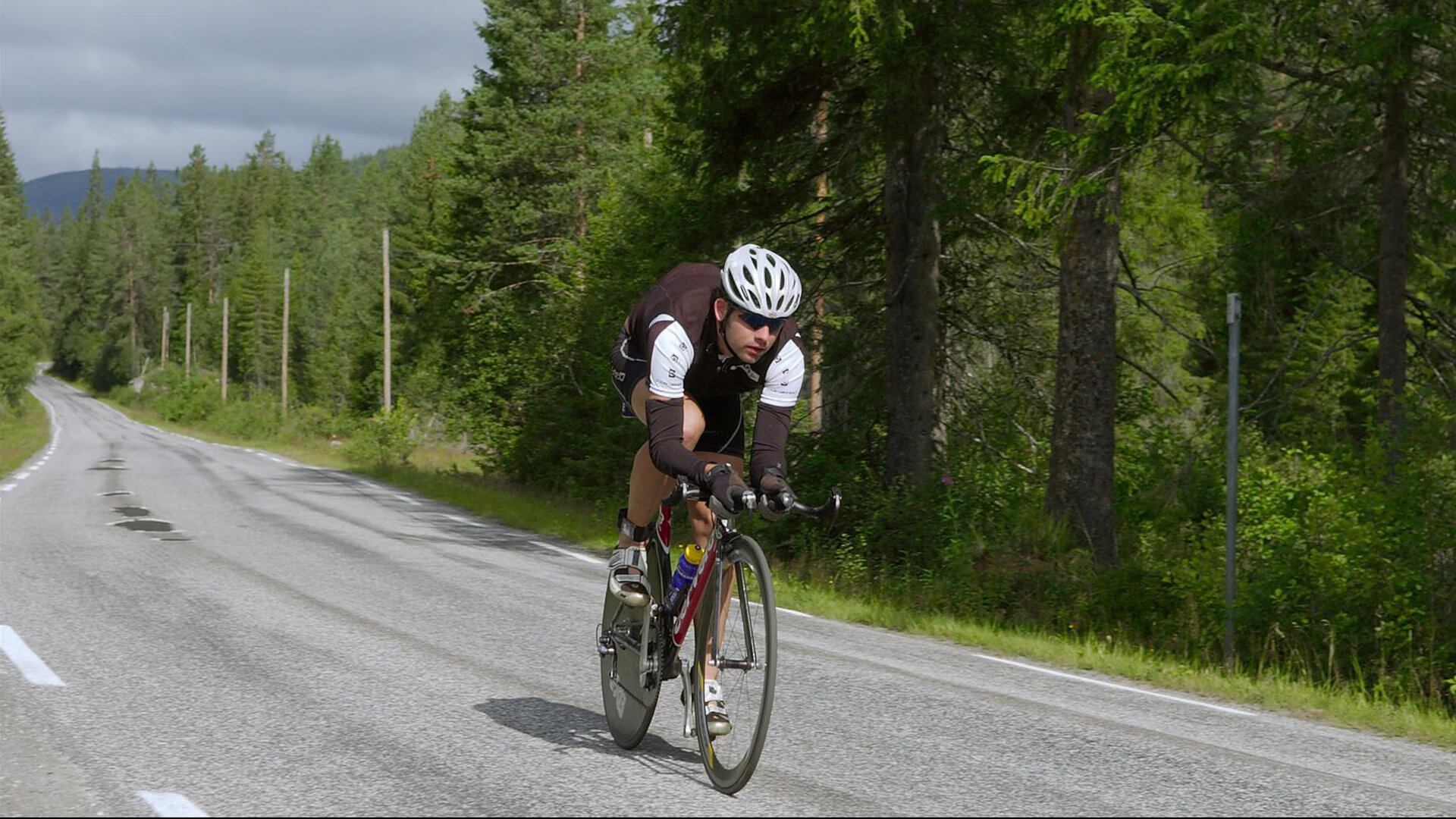 马龙独挑大梁,波兰队轻取瑞典队背后的团队密码